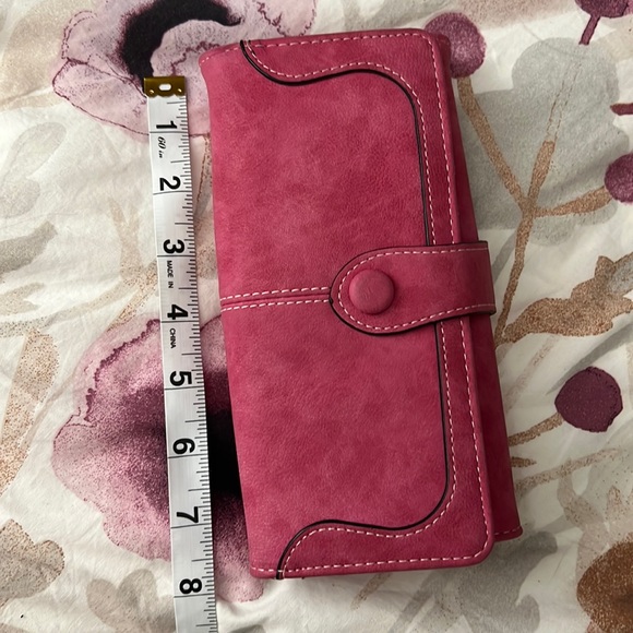 Handbags - NWOT HOT PINK WALLET
